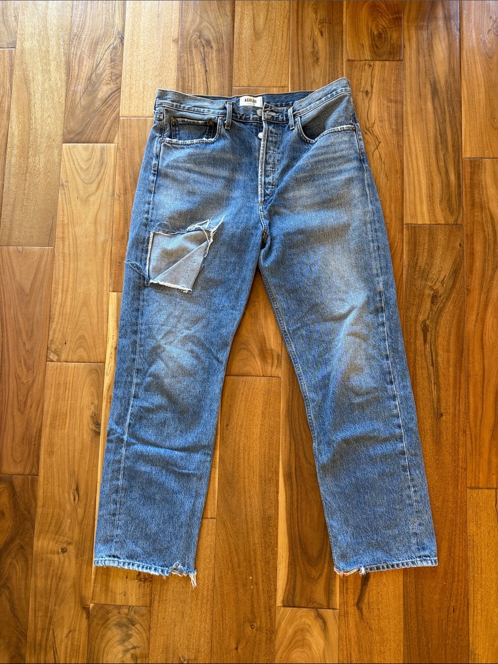 Women’s Agolde 90’s Mid Rise Loose Fit Straight-Leg Jeans with Rip